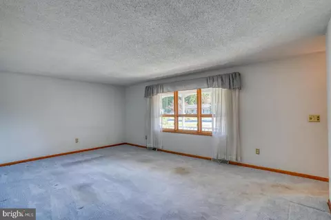 54 Meadow Glen Dr, Dover, DE 19901 photo 10
