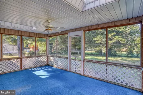 54 Meadow Glen Dr, Dover, DE 19901 photo 23
