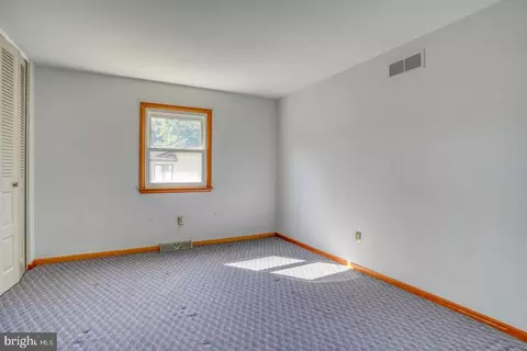 54 Meadow Glen Dr, Dover, DE 19901 photo 33