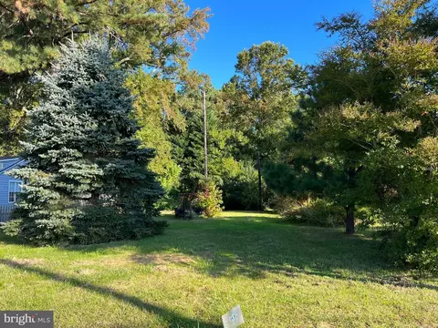 437 Pickering Beach Rd, Dover, DE 19901