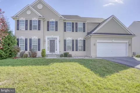36 Oriole Ln, Smyrna, DE 19977