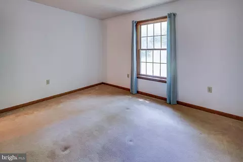 Bedroom - 89 Pine Valley Rd, Dover, DE 19904 photo 5 of 8