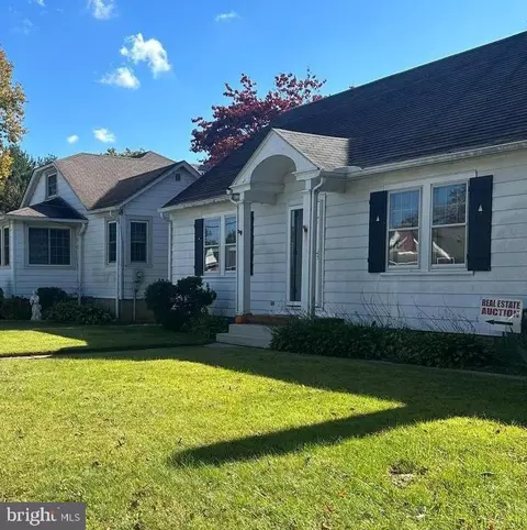 26 Lotus St, Dover, DE 19901 photo 2