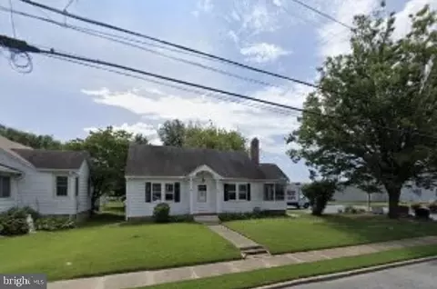 26 Lotus St, Dover, DE 19901