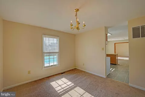 7 Barons Ct, Dover, DE 19901 photo 9