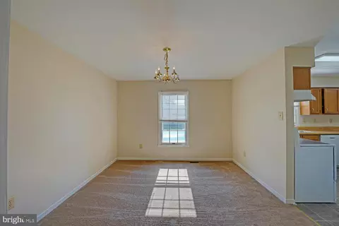7 Barons Ct, Dover, DE 19901 photo 8
