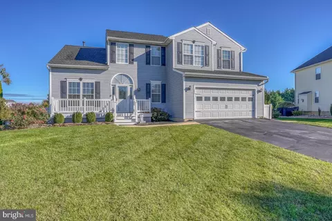 153 Burnham Ln, Dover, DE 19904