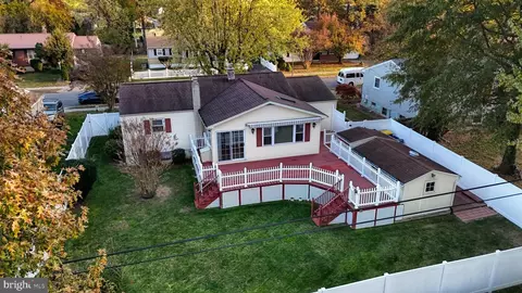975 Carvel Dr, Dover, DE 19901 photo 4