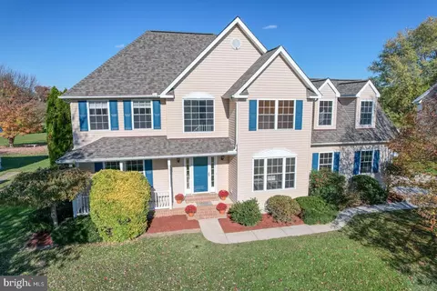 125 Apple Blossom Dr, Camden Wyoming, DE 19934