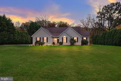 312 Trillium Dr, Magnolia, DE 19962