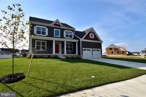 422 Weatherstone Ln, Felton, DE 19943