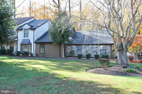 279 Pine Valley Rd, Dover, DE 19904 photo 2