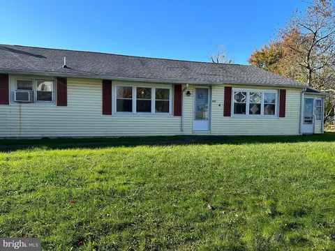 103 E Liberty St, Harrington, DE 19952
