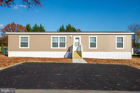 1679 S State St #B4, Dover, DE 19901