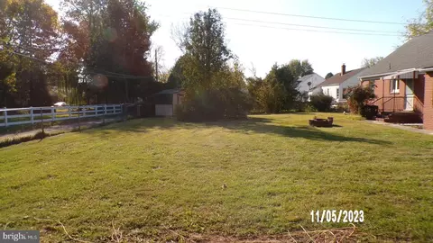 766 S Halsey Rd, Dover, DE 19901 photo 3