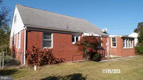 766 S Halsey Rd, Dover, DE 19901 photo 4