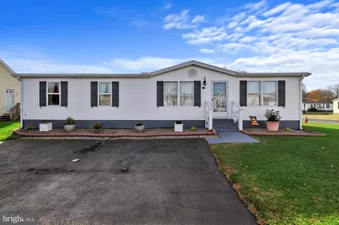 136 Beth Pl, Dover, DE 19901