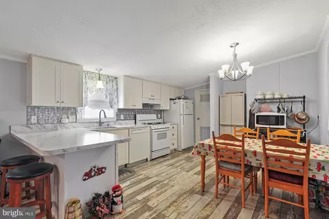 Dining - 136 Beth Pl, Dover, DE 19901 photo 1 of 4