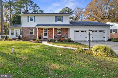 802 N Shore Dr, Milford, DE 19963
