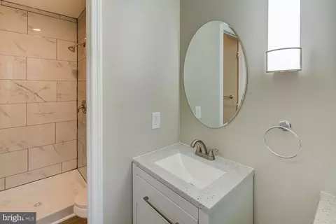 Bath - 154 Old Forge Dr, Dover, DE 19904 photo 1 of 2
