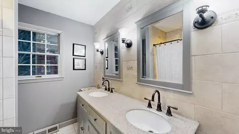 4 Waterwheel Cir, Dover, DE 19901 photo 15