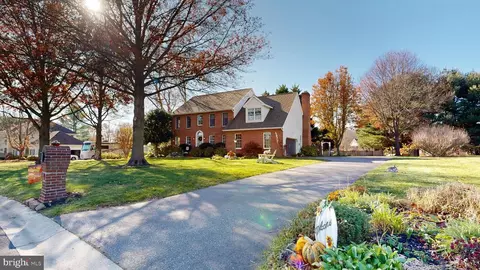 4 Waterwheel Cir, Dover, DE 19901 photo 2