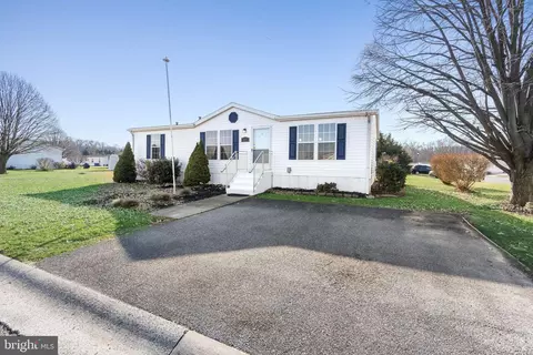 309 Fox Pointe Dr #117, Dover, DE 19904 photo 30