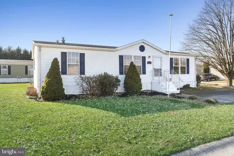 309 Fox Pointe Dr #117, Dover, DE 19904 photo 2