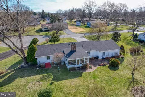 View/Area - 10 N Springview Dr, Dover, DE 19901 photo 3 of 4