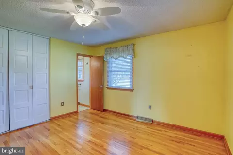 Bedroom - 10 N Springview Dr, Dover, DE 19901 photo 1 of 1