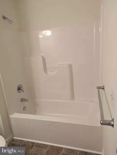 Bath - 207 Rojan Rd, Dover, DE 19901 photo 1 of 3