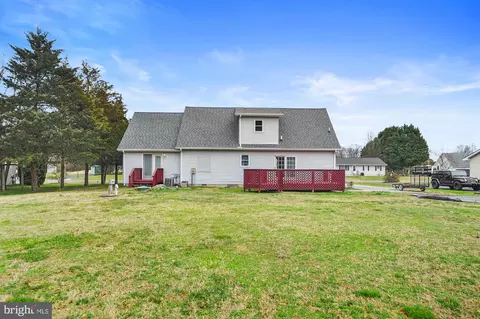 130 Downes Dr, Hartly, DE 19953 photo 4