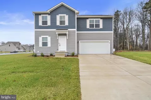 780 Pontoon Dr, Felton, DE 19943