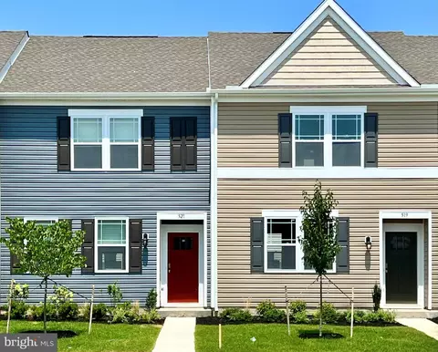 11 Lingonberry Dr, Magnolia, DE 19962