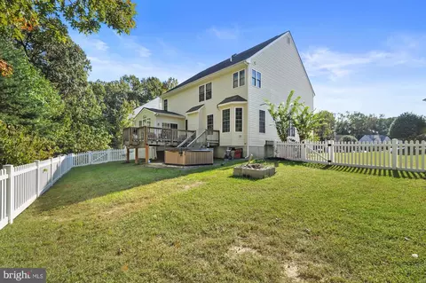 358 Albacore Dr, Frederica, DE 19946