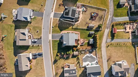 1090 Harvest Grove Trl, Dover, DE 19901 photo 9