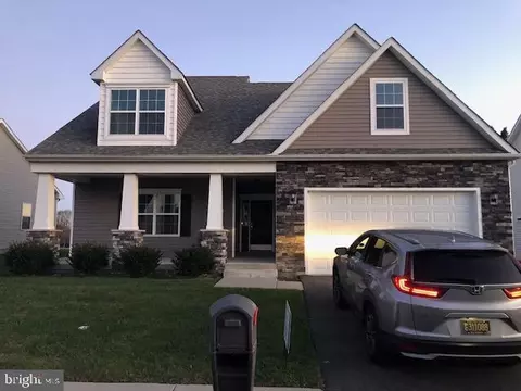 42 Abruzzi Dr, Clayton, DE 19938