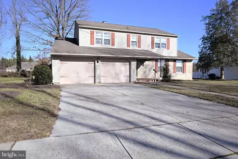 113 Crescent Dr, Dover, DE 19904 photo 2