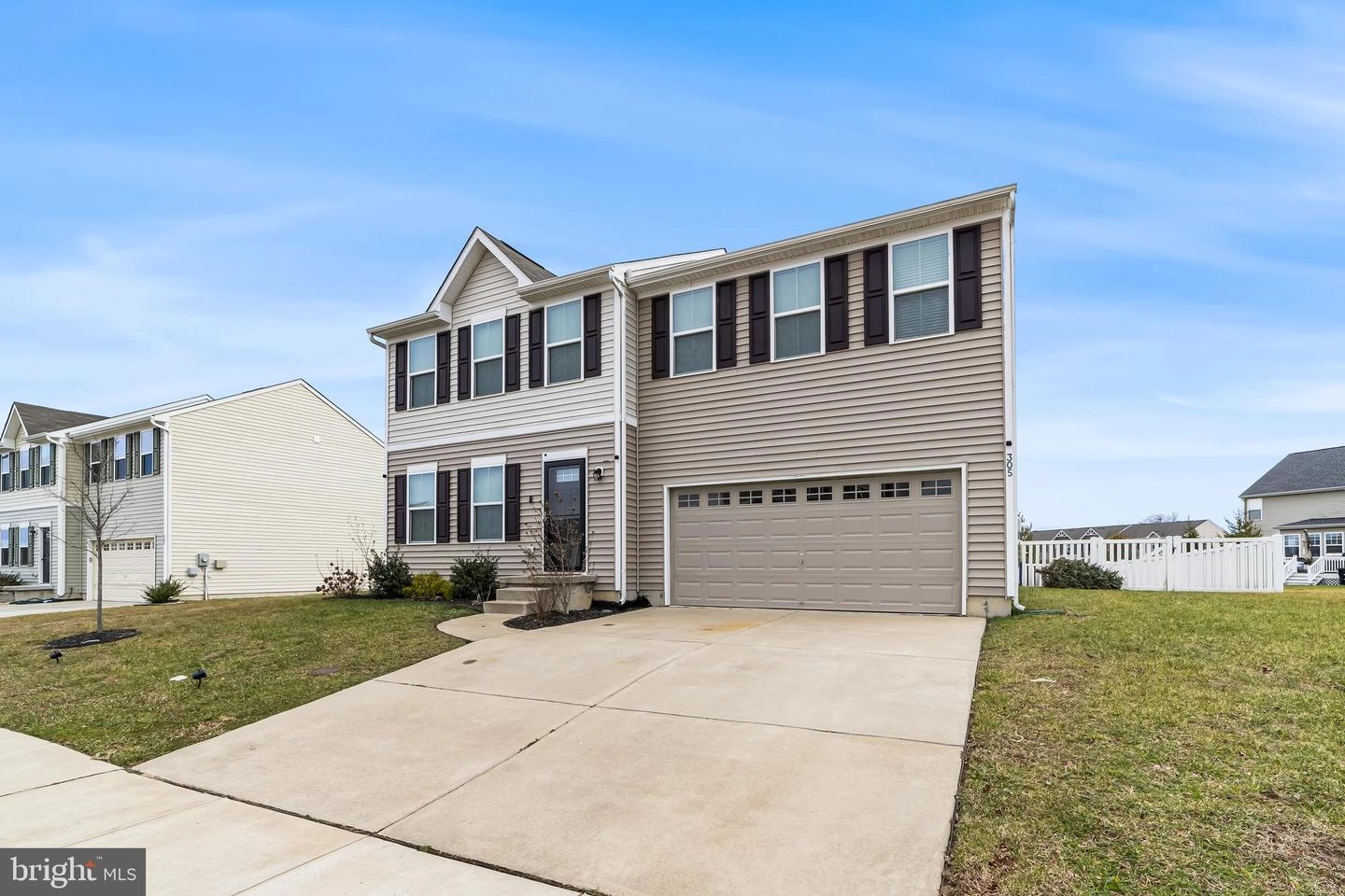 305 Bluecoat St, Dover, DE 19901 photo 2