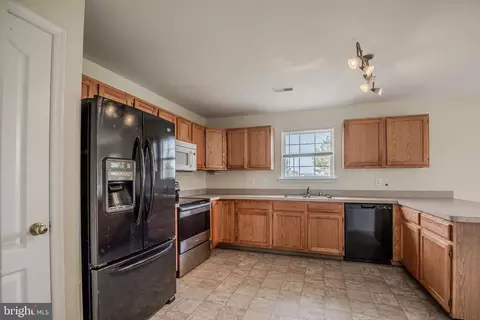 203 Westover Dr, Dover, DE 19904 photo 5