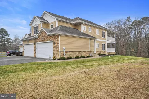 Exterior - 1194 Deats Dr #2, Dover, DE 19904 photo 1 of 6