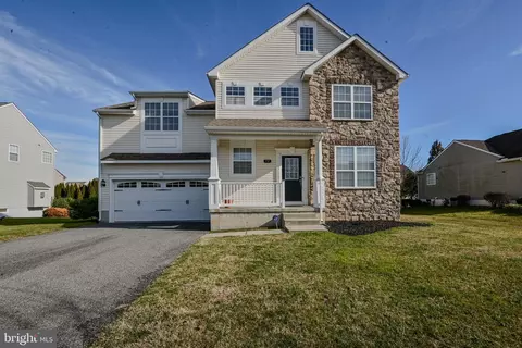 74 Redstone Ct, Felton, DE 19943
