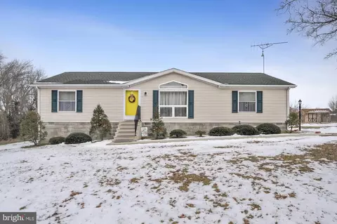 953 Fernwood Dr, Harrington, DE 19952