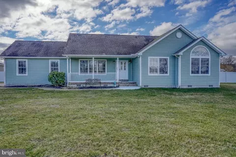 409 Hopkins Cemetery Rd, Harrington, DE 19952
