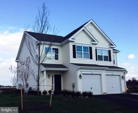 21 Birchland Dr, Smyrna, DE 19977