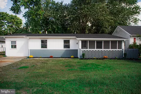 25 Mckee Rd, Dover, DE 19904