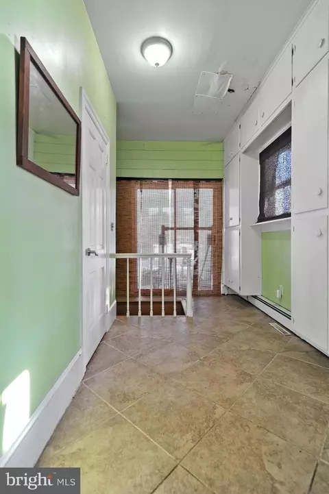 323 N State St, Dover, DE 19901 photo 14