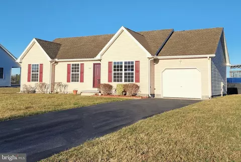 907 Ambler Ct, Harrington, DE 19952