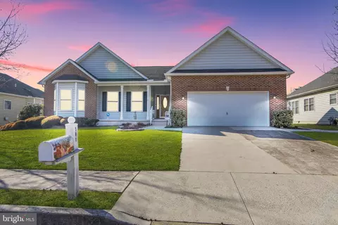 188 Maple Glen Dr, Dover, DE 19901