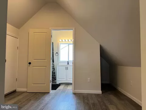 Entry Way - 354 2nd St, Leipsic, DE 19901 photo 3 of 4